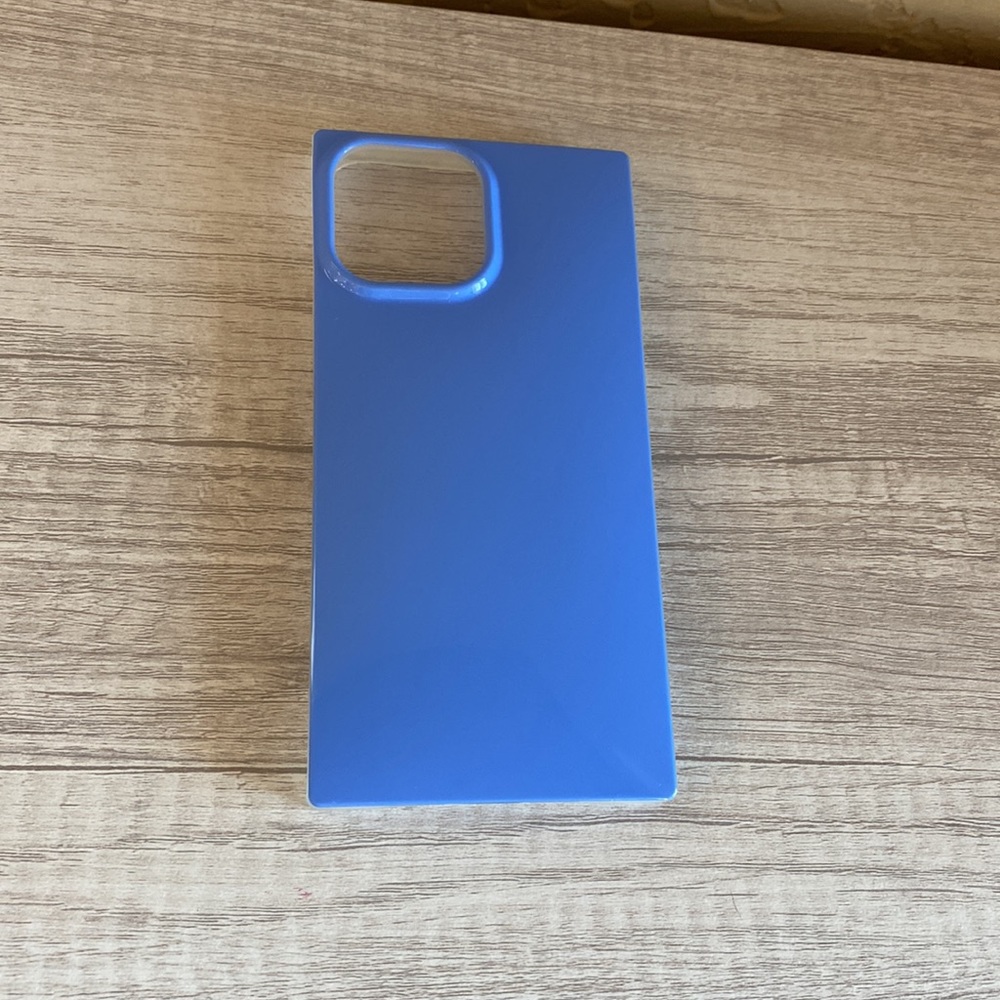 iPhone 13 Pro Max flaunt phone case